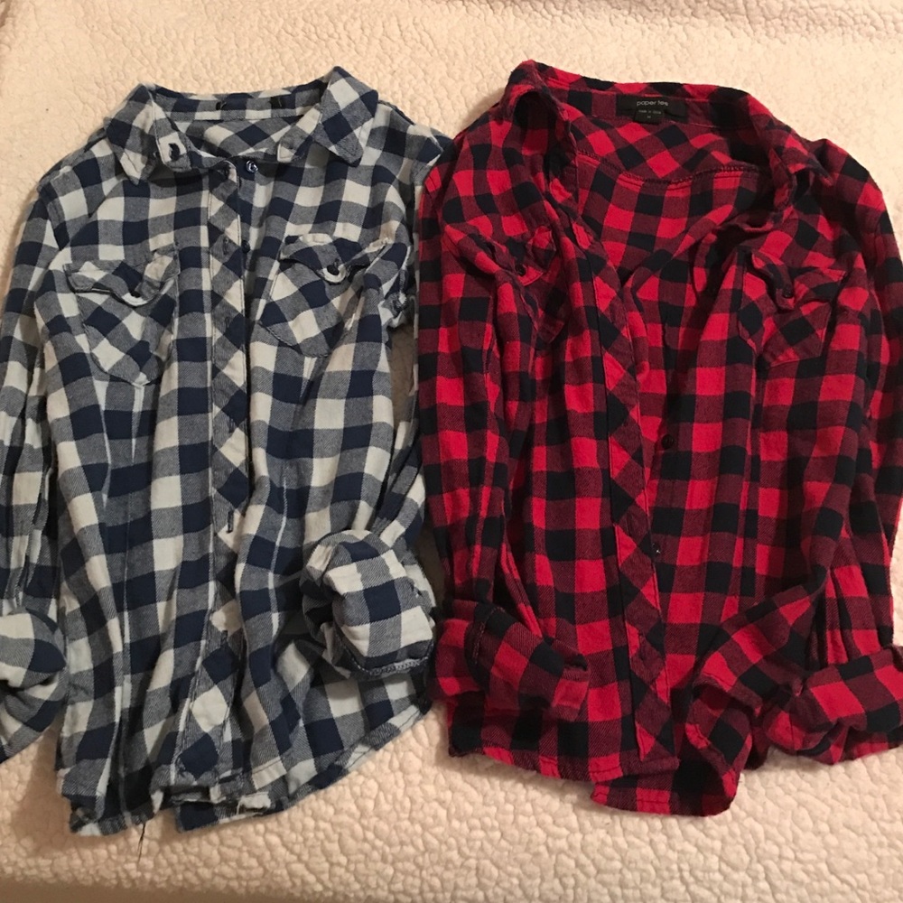 ‼️‼️Bundle Of 2 Flannel‼️‼️